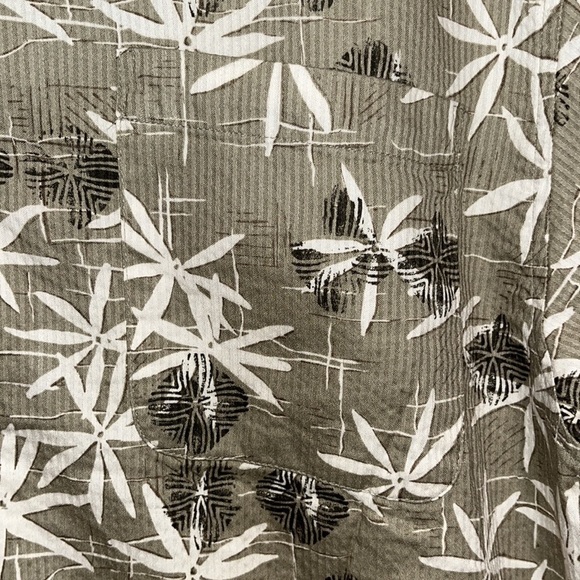 OP Sport Men’s Tan & Cream Tropical Print Short Sleeve Button Down Shirt M - Picture 5 of 7